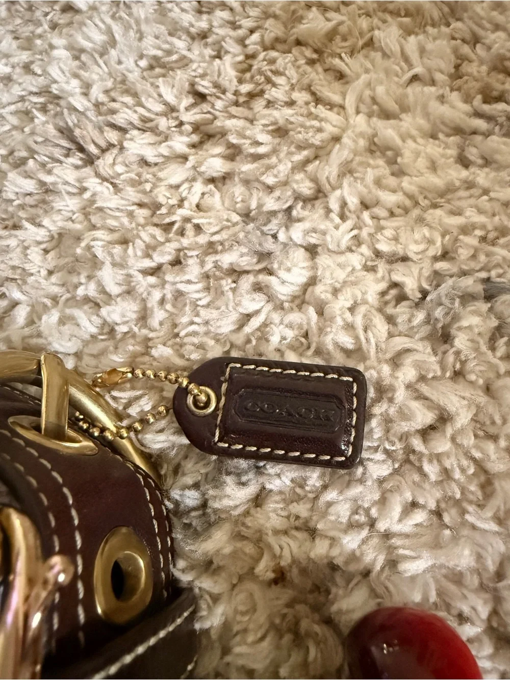 Coach Tan/Brown Signature Canvas Shoulder Bag - Picture 4 of 12